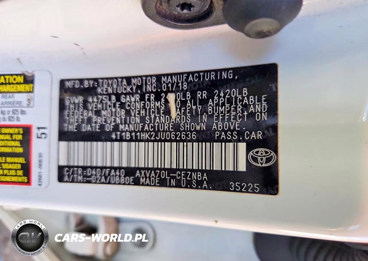 2018 Toyota Camry Le VIN:4T1B11HK2JU062636 - 12