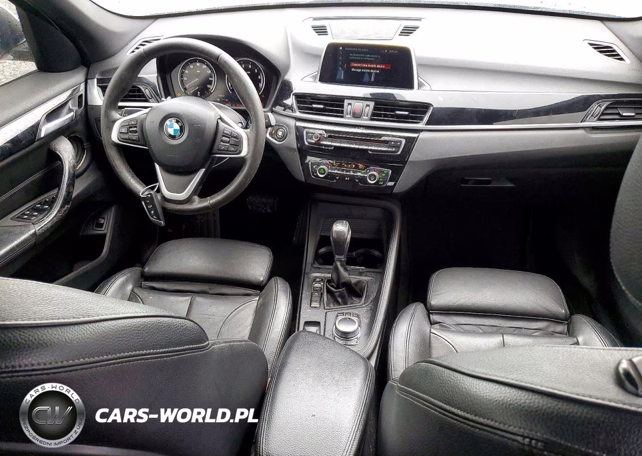 2018 BMW X1 xDrive28I VIN:WBXHT3C36J5L30802 - 8
