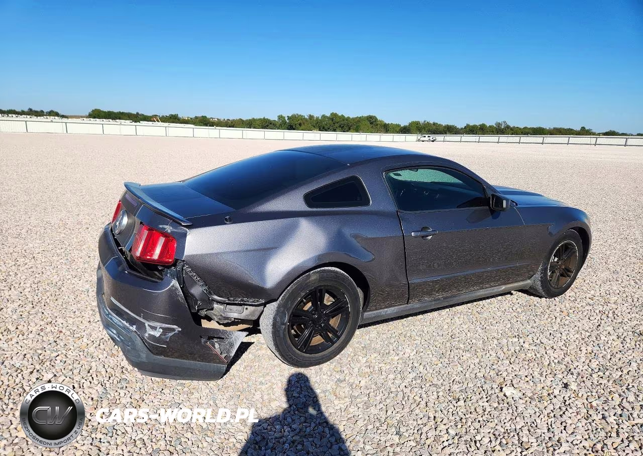 2011 Ford Mustang V6 Coupe VIN:1ZVBP8AM4B5115692 - 3