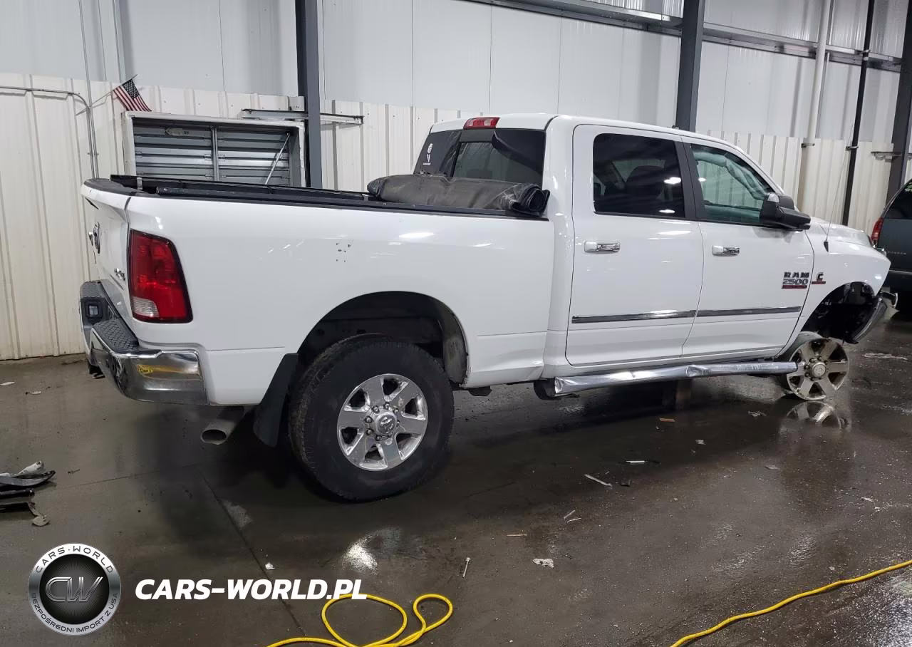 RAM 2500 SLT VIN:3C6UR5DL0EG196153 - 3