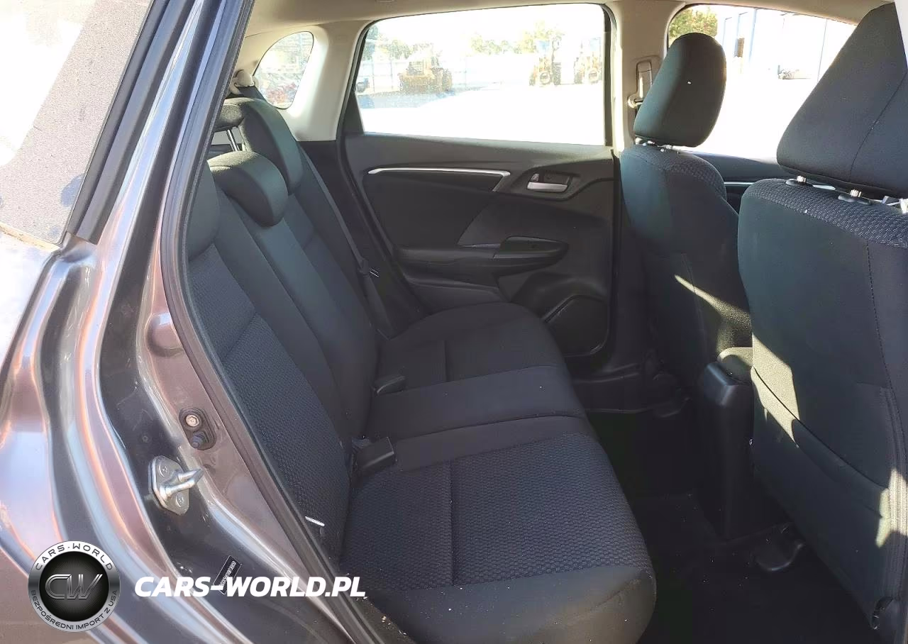 2019 Honda Fit Lx VIN:3HGGK5H41KM736850 - 10