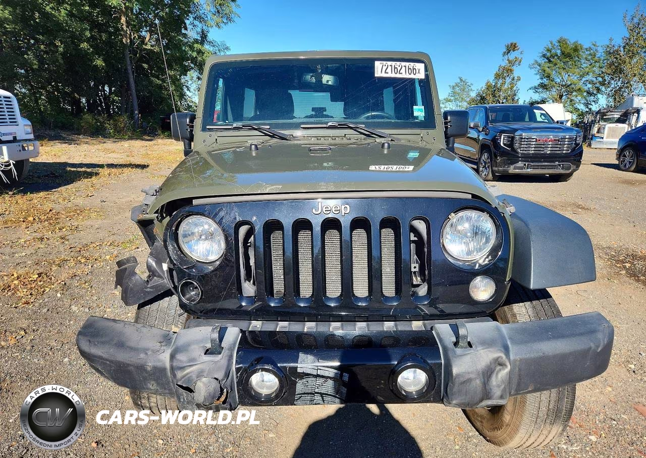 2016 Jeep Wrangler Unlimited Sport VIN:1C4BJWDG3GL107939 - 5
