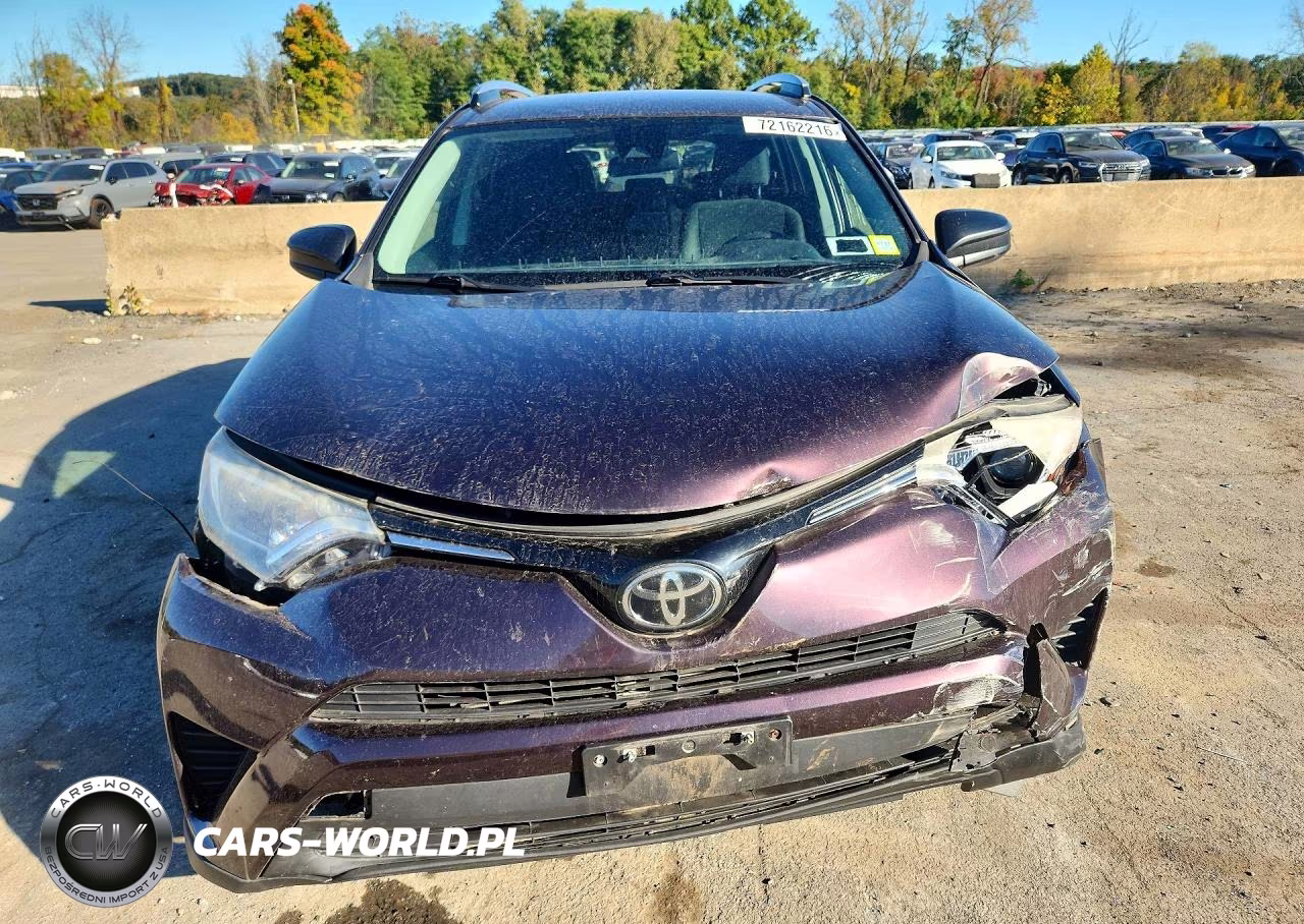 2018 Toyota Rav4 Le VIN:2T3BFREV1JW784881 - 5
