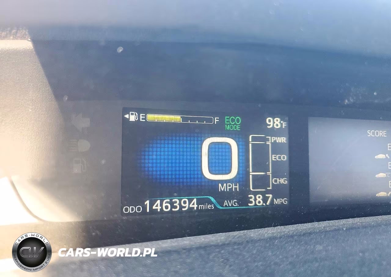 2016 Toyota Prius VIN:JTDKBRFU8G3527424 - 9
