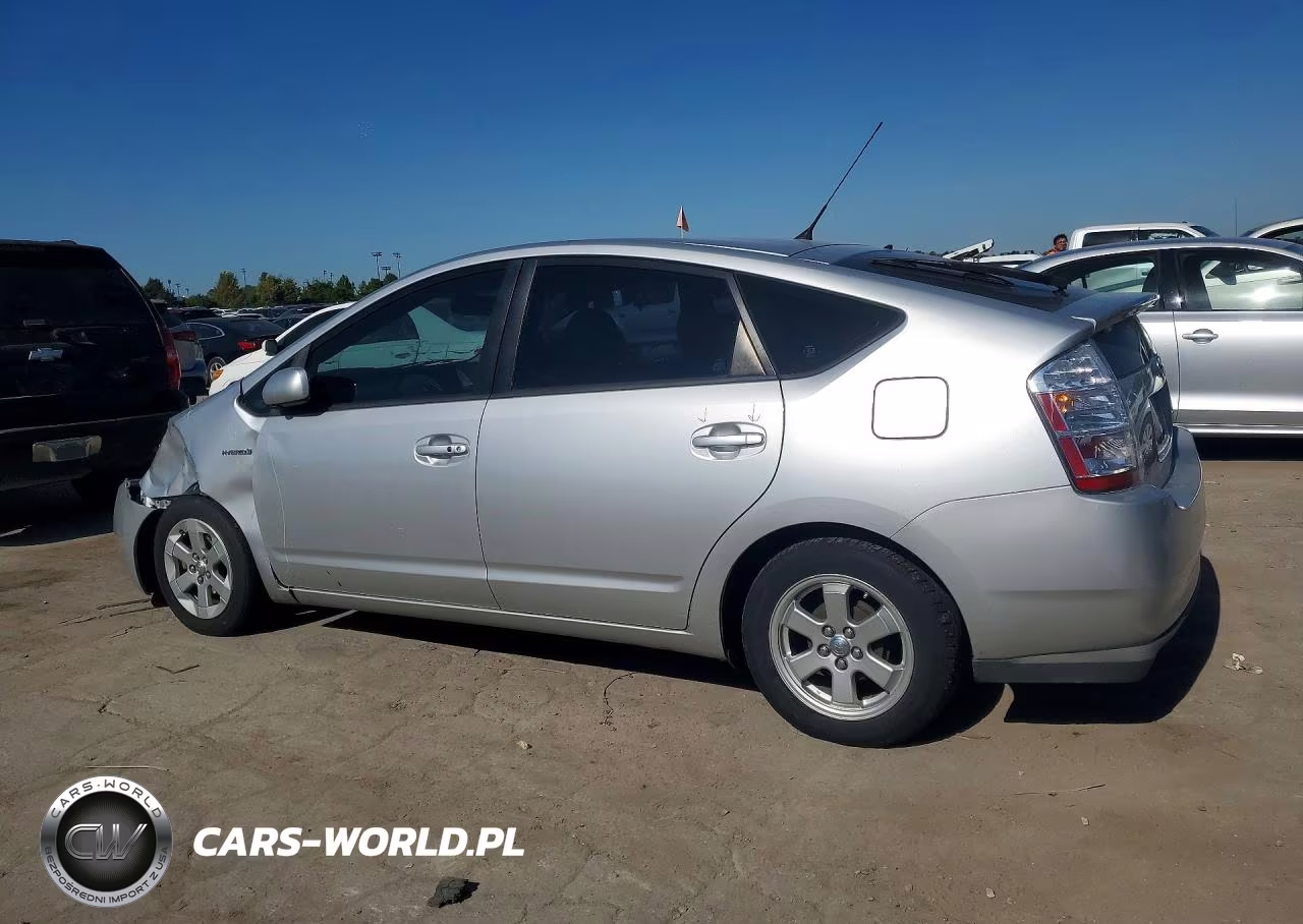 2008 Toyota Prius Base VIN:JTDKB20U787707889 - 2
