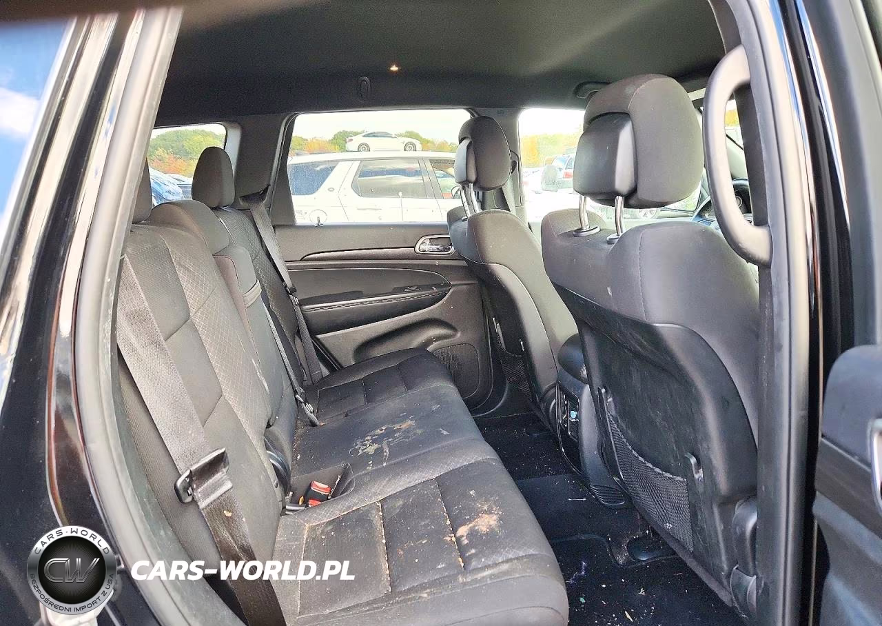 2018 Jeep Grand Cherokee Laredo VIN:1C4RJFAG9JC180498 - 10