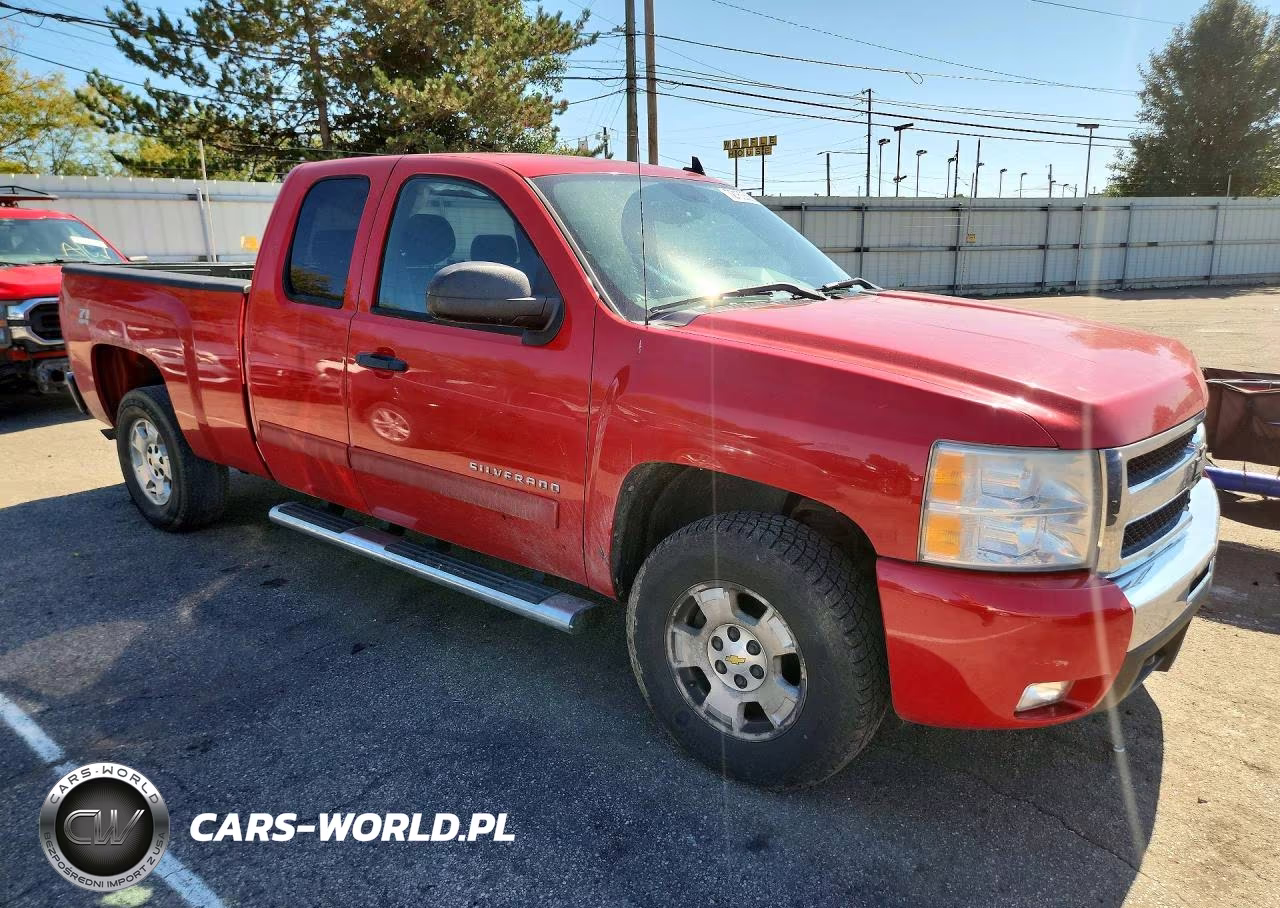 2011 Chevrolet Silverado K1500 Lt VIN:1GCRKSE38BZ404372 - 4