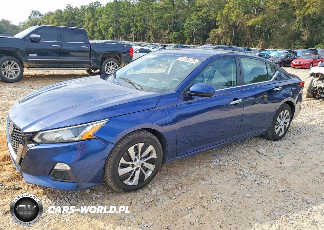 2019 Nissan Altima S