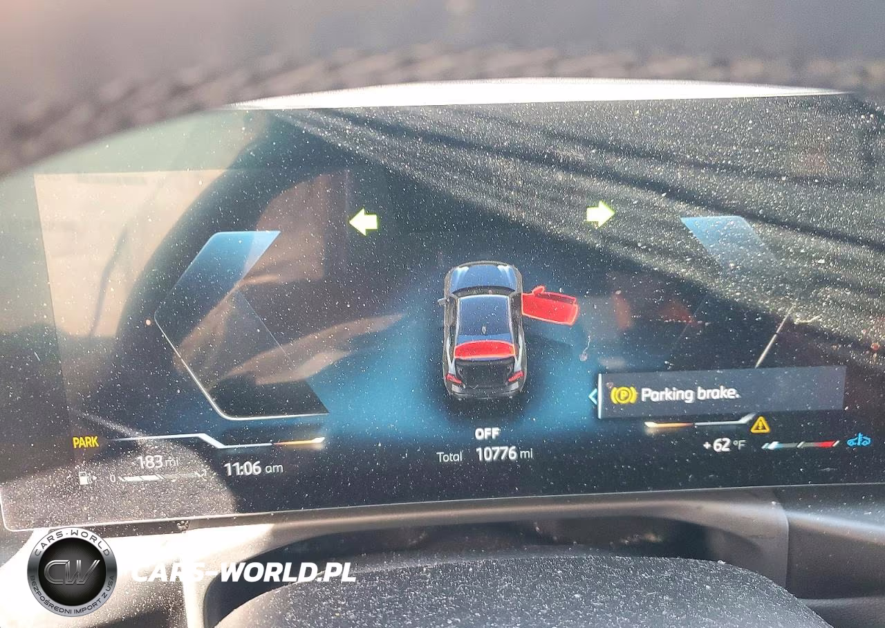 2025 BMW 230Xi VIN:3MW33CM01S8F59224 - 9