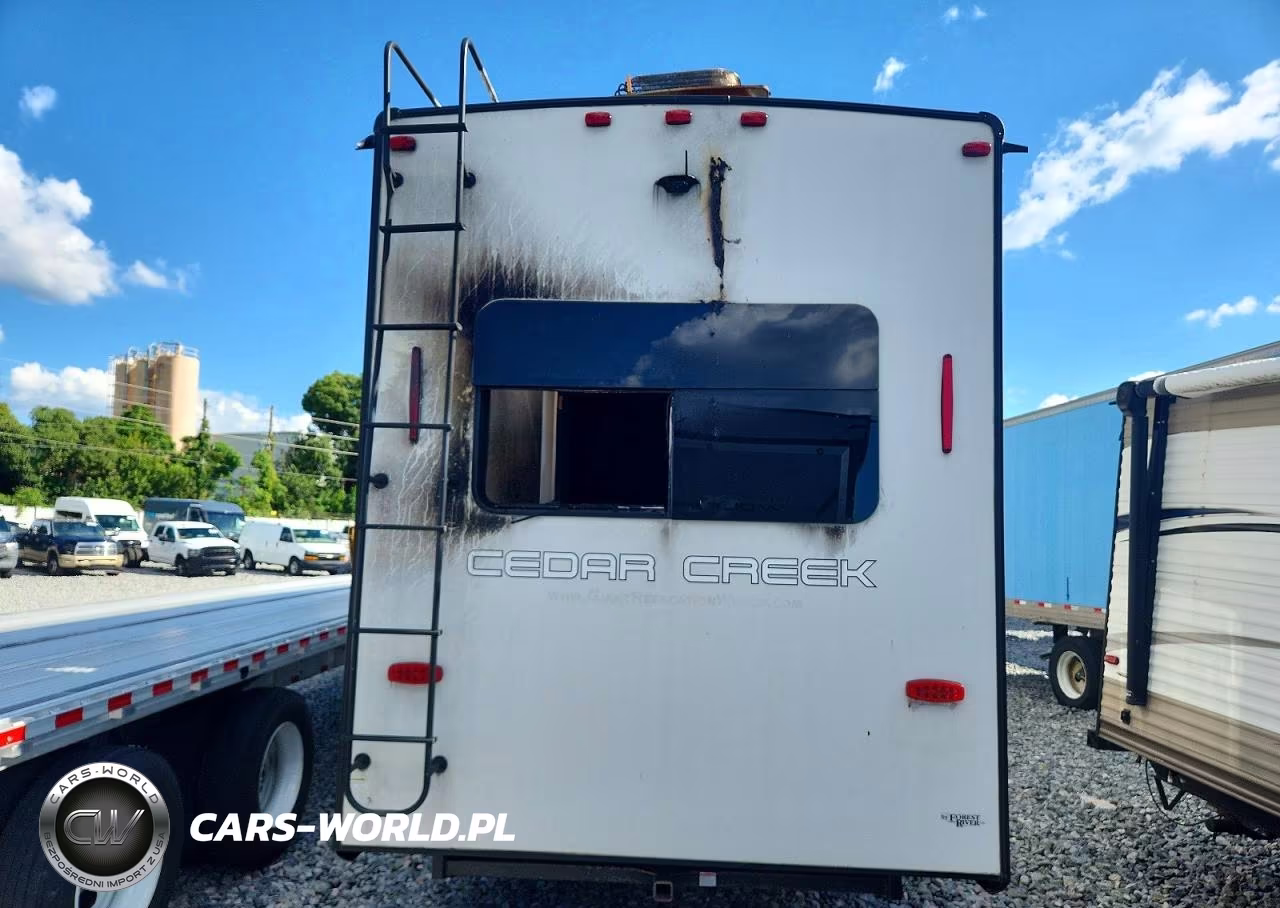 2021 Forest River Cedar Creek Camper VIN:4X4FCRP22MS228115 - 9
