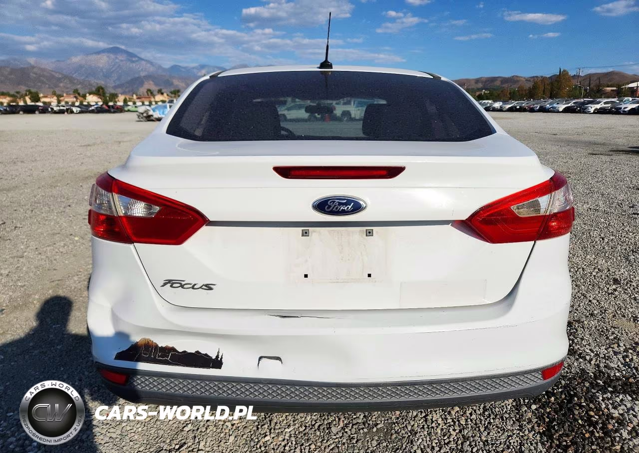 2013 Ford Focus S VIN:1FADP3E23DL164104 - 6