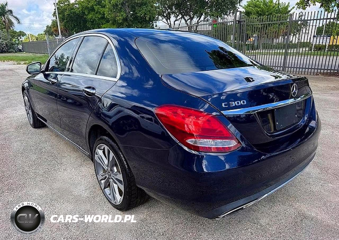 2018 Mercedes-Benz C 300 4Matic VIN:55SWF4KB8JU242678 - 2