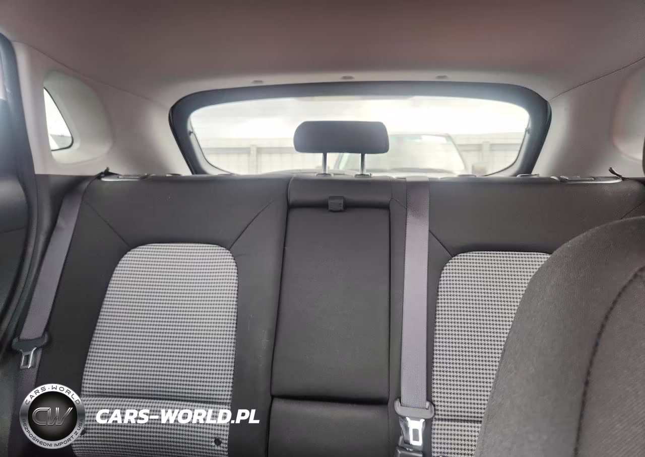 2021 Hyundai Kona Sel Plus VIN:KM8K62AA6MU712890 - 10