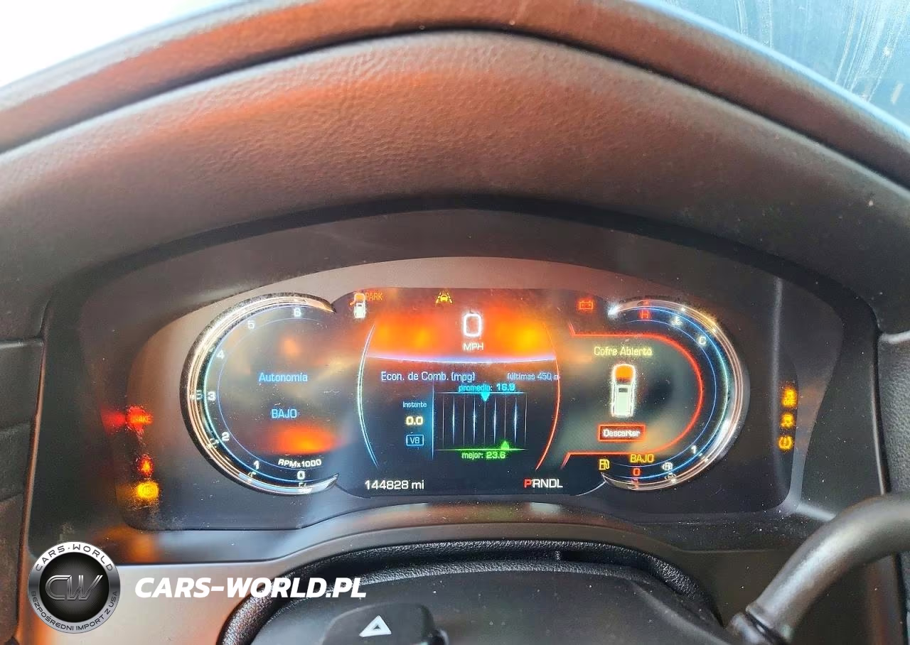 2017 Cadillac Escalade Premium Luxury VIN:1GYS4CKJ3HR234770 - 9