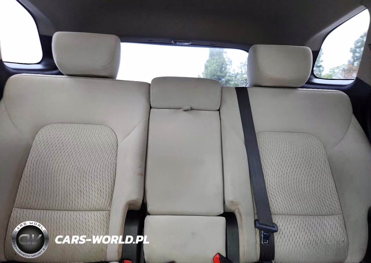 2017 Hyundai Santa Fe Se VIN:KM8SM4HF9HU165672 - 10