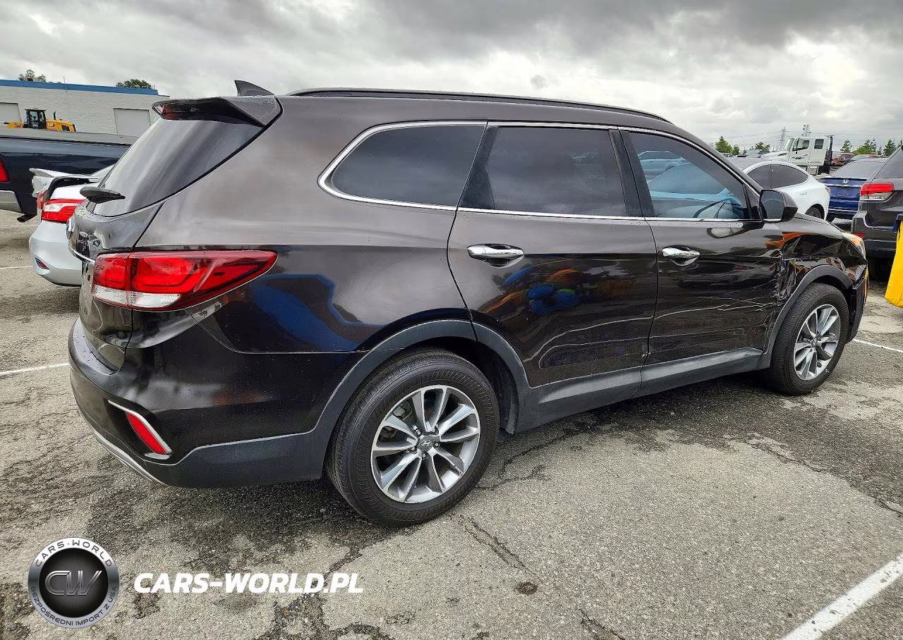2017 Hyundai Santa Fe Se VIN:KM8SM4HF9HU165672 - 3