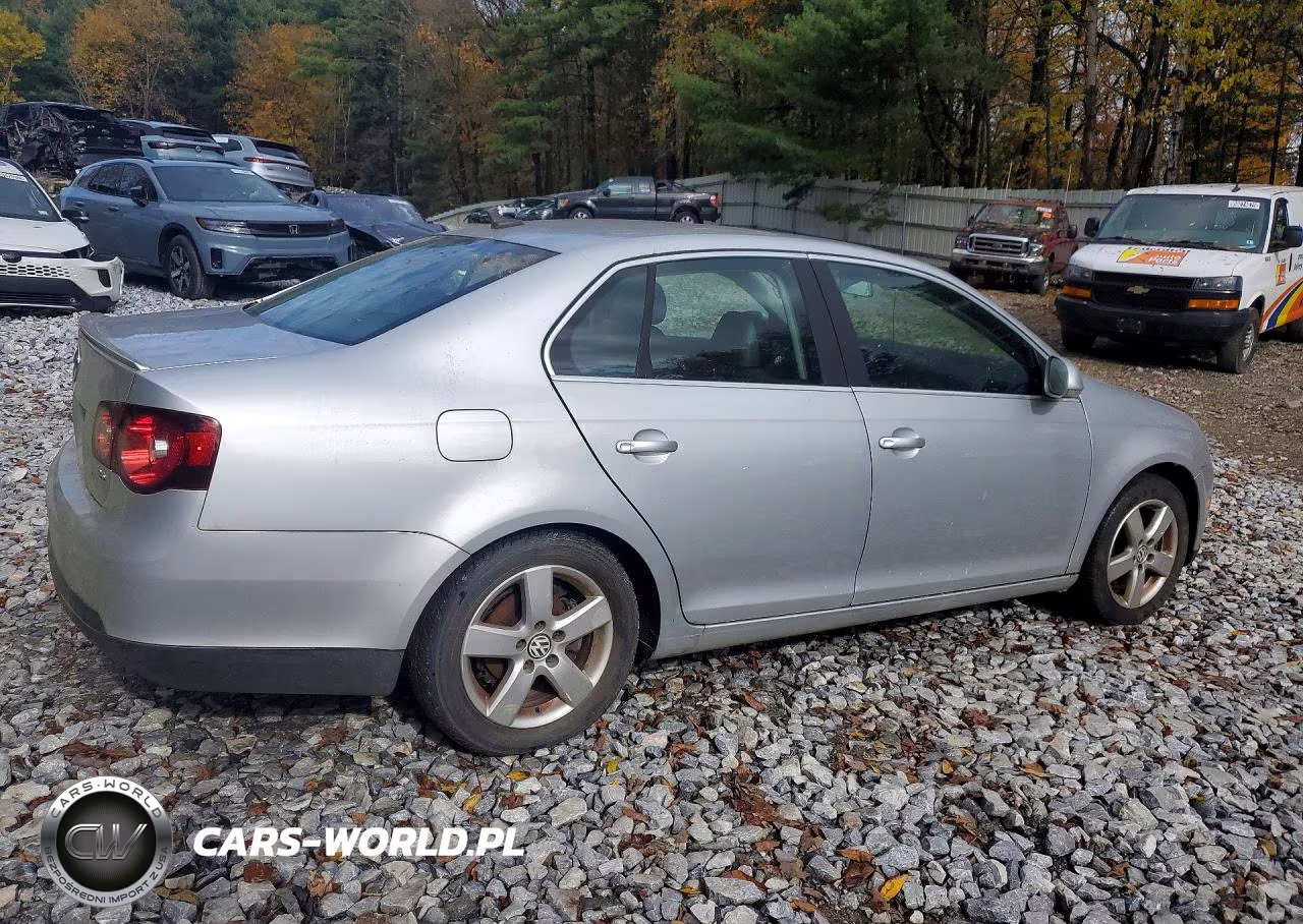 2008 Volkswagen Jetta Se VIN:3VWRZ71K98M135778 - 3