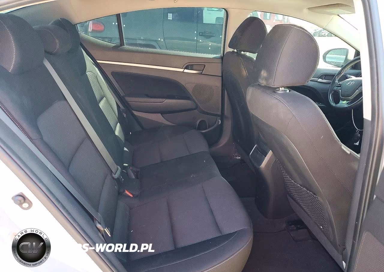 2018 Hyundai Elantra Value Edition VIN:KMHD84LF3JU520491 - 10