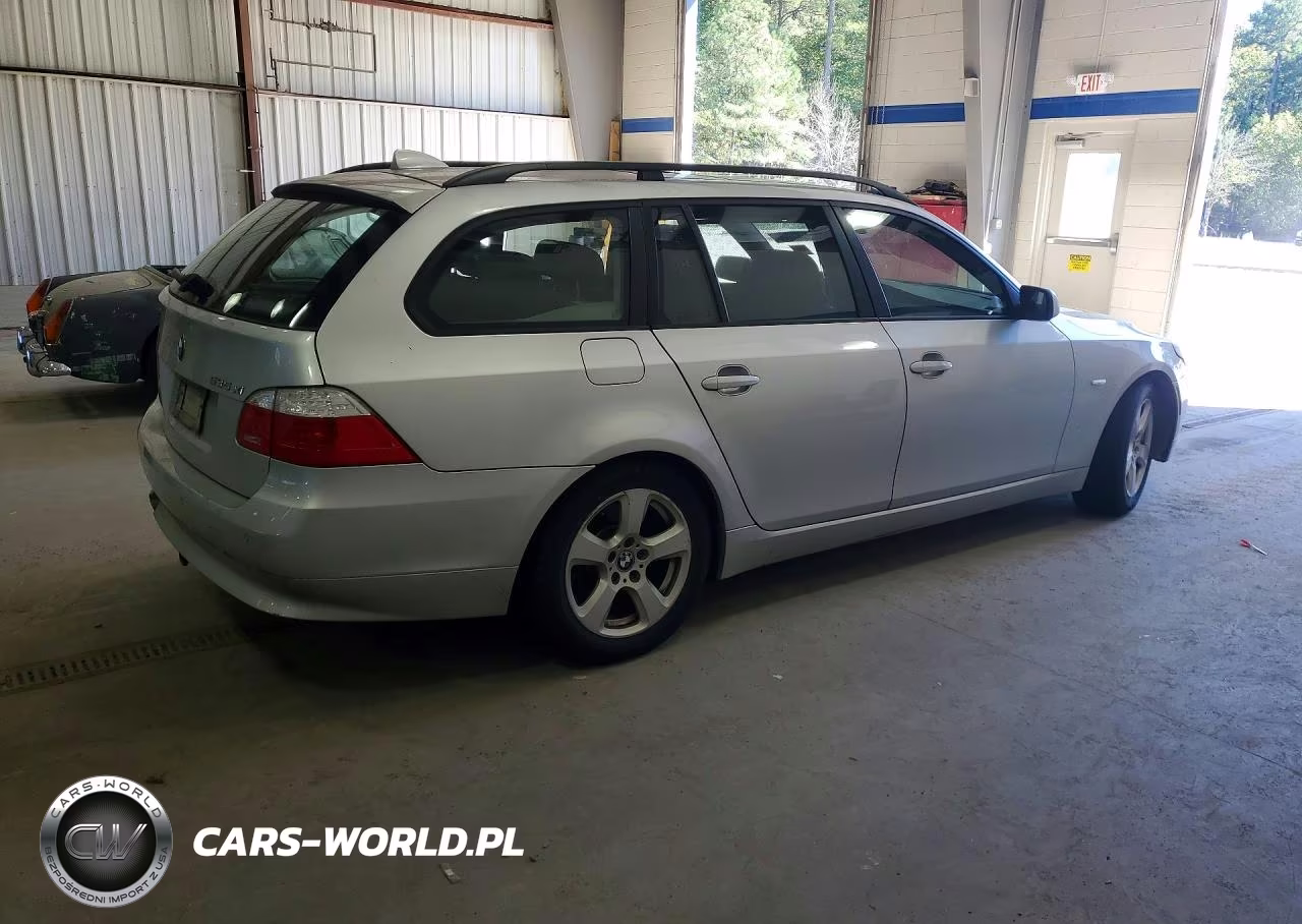 2008 BMW 535 Xi VIN:WBAPT73528CX00048 - 3
