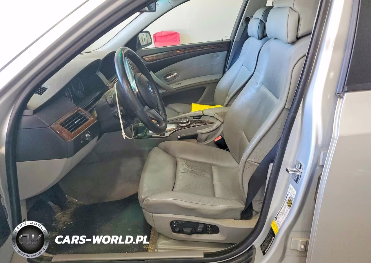 2008 BMW 535 Xi VIN:WBAPT73528CX00048 - 7