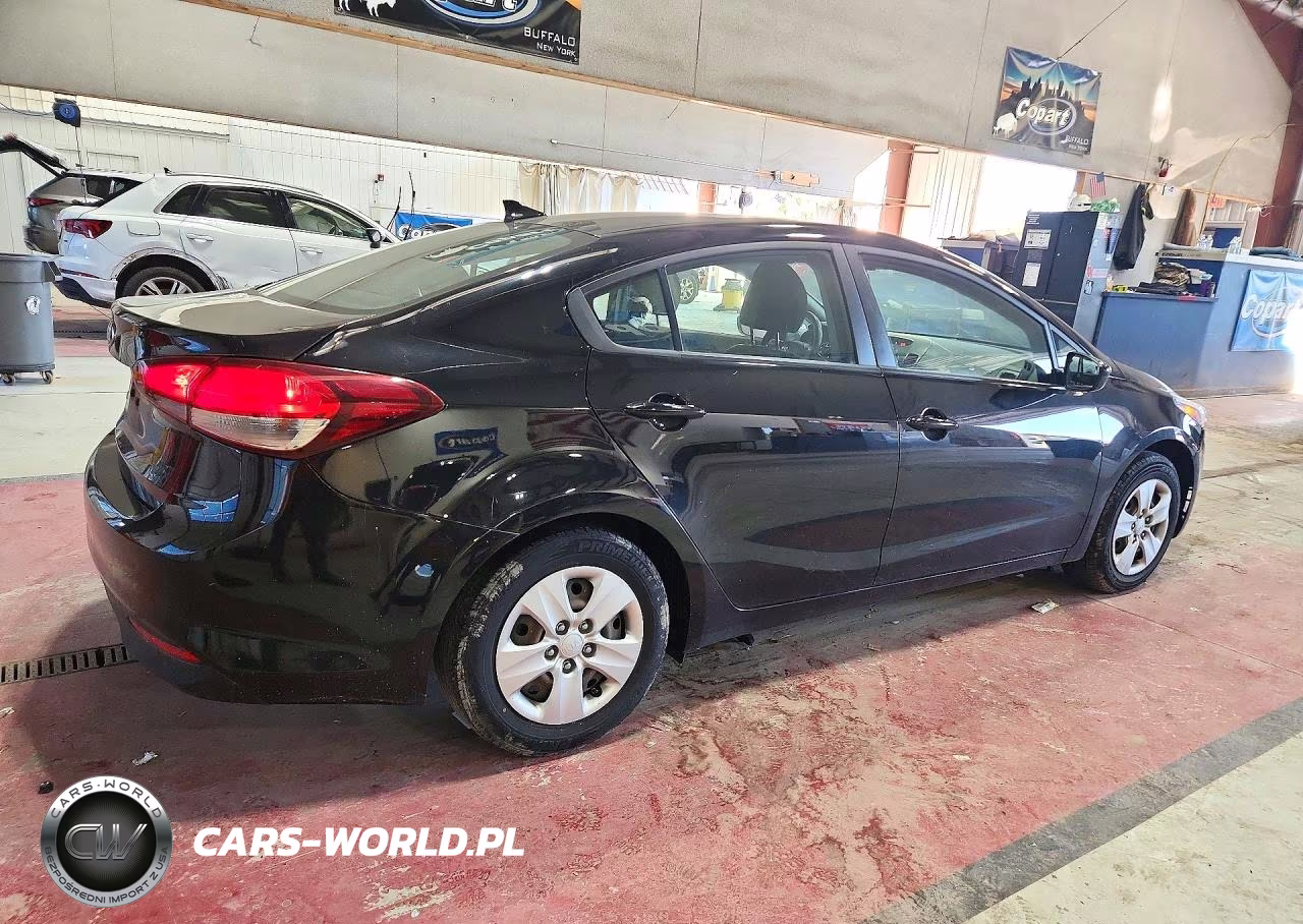 2018 Kia Forte Lx VIN:3KPFK4A78JE283554 - 3