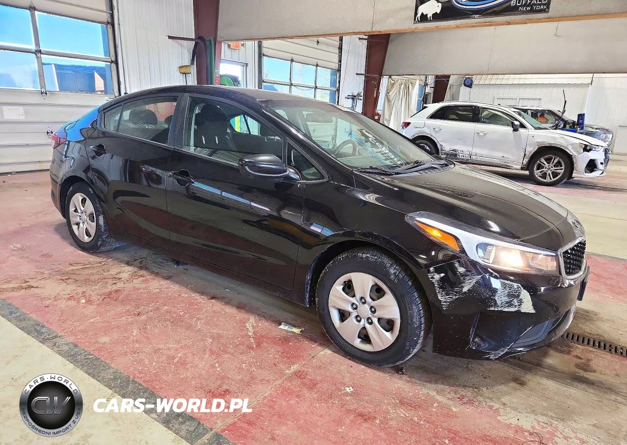 2018 Kia Forte Lx VIN:3KPFK4A78JE283554 - 4