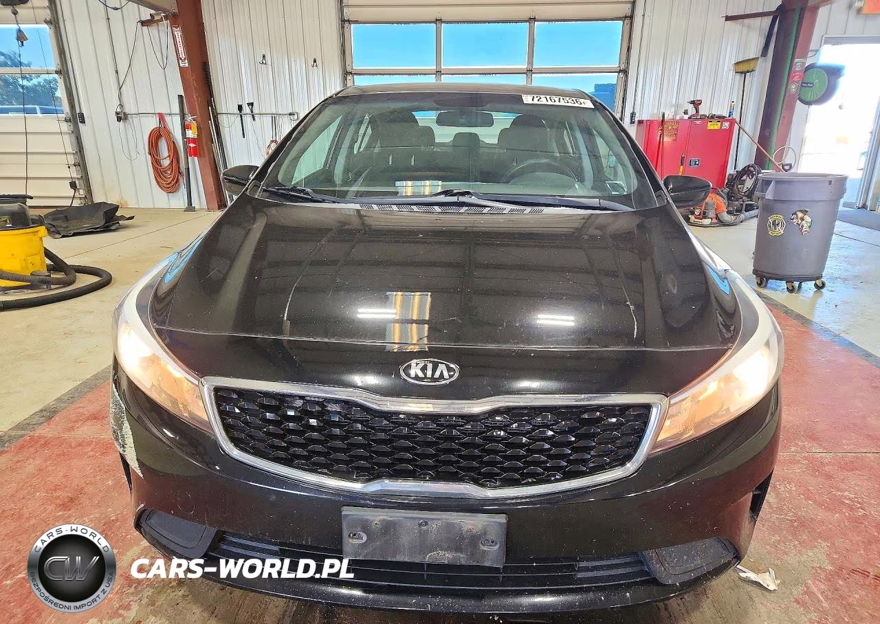 2018 Kia Forte Lx VIN:3KPFK4A78JE283554 - 5