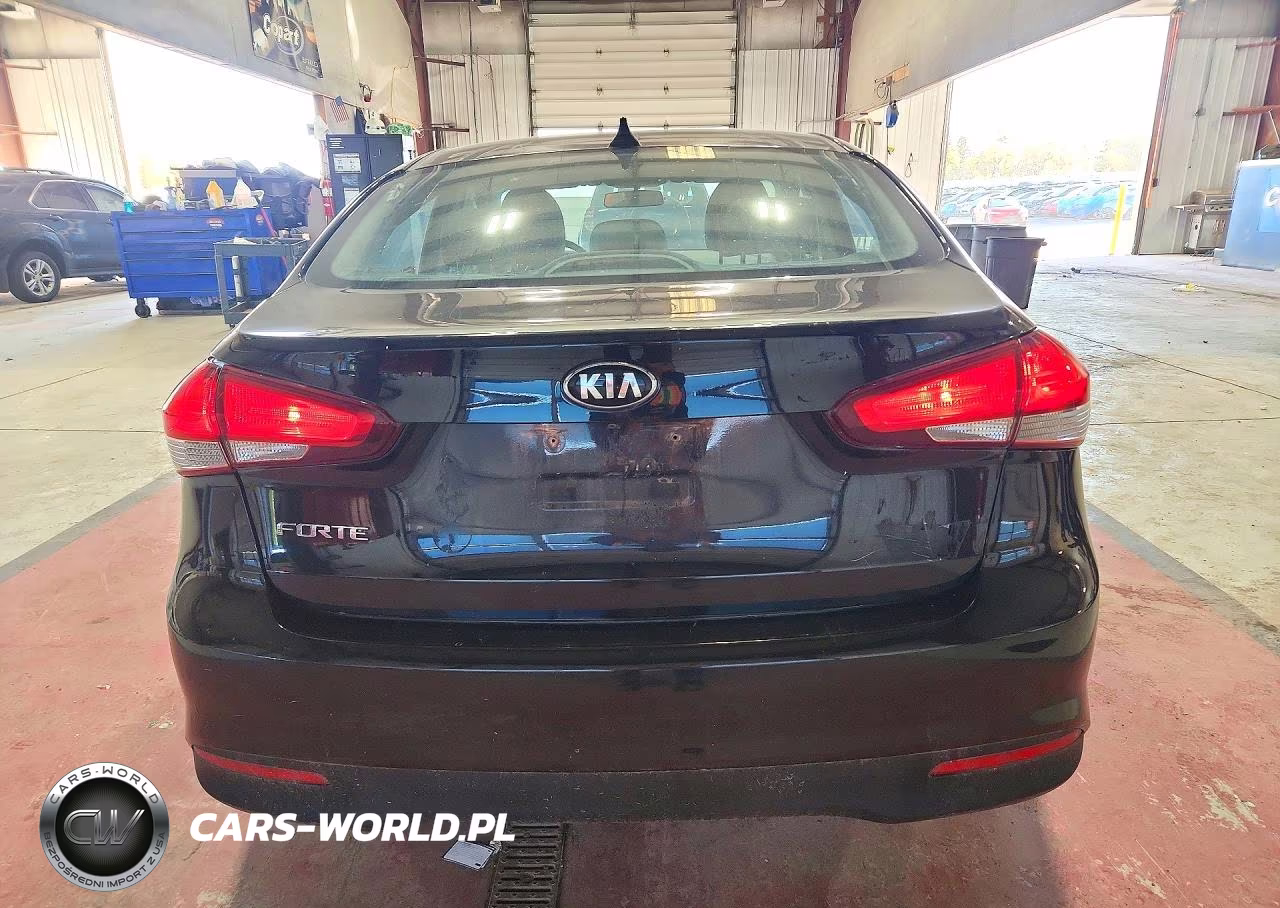 2018 Kia Forte Lx VIN:3KPFK4A78JE283554 - 6