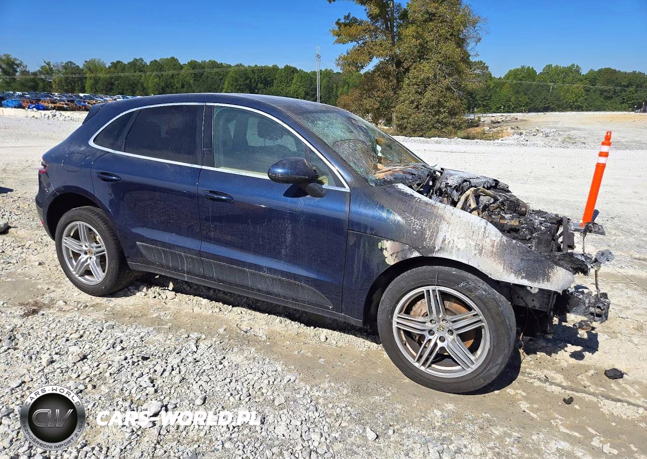 2015 Porsche Macan S VIN:WP1AB2A51FLB73715 - 4