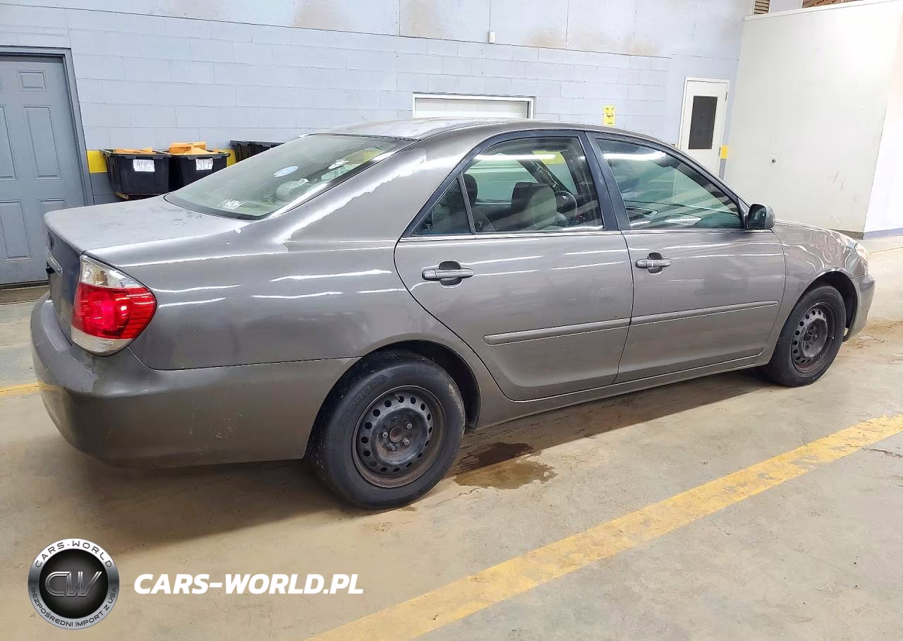 2006 Toyota Camry Le VIN:4T1BE32K46U720294 - 3