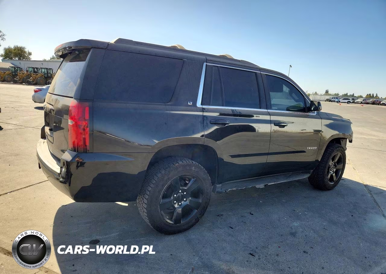 2018 Chevrolet Tahoe K1500 Lt VIN:1GNSKBKC9JR178192 - 3