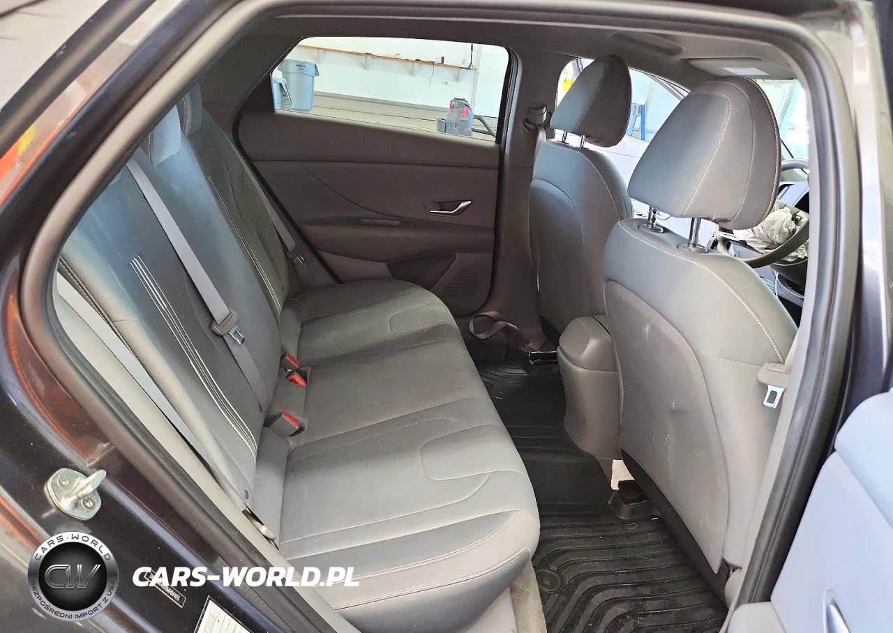 2021 Hyundai Elantra Sel VIN:5NPLM4AG0MH044013 - 10