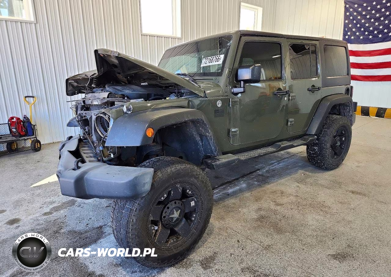 2015 Jeep Wrangler Unlimited Sport VIN:1C4BJWDG8FL539747 - 1