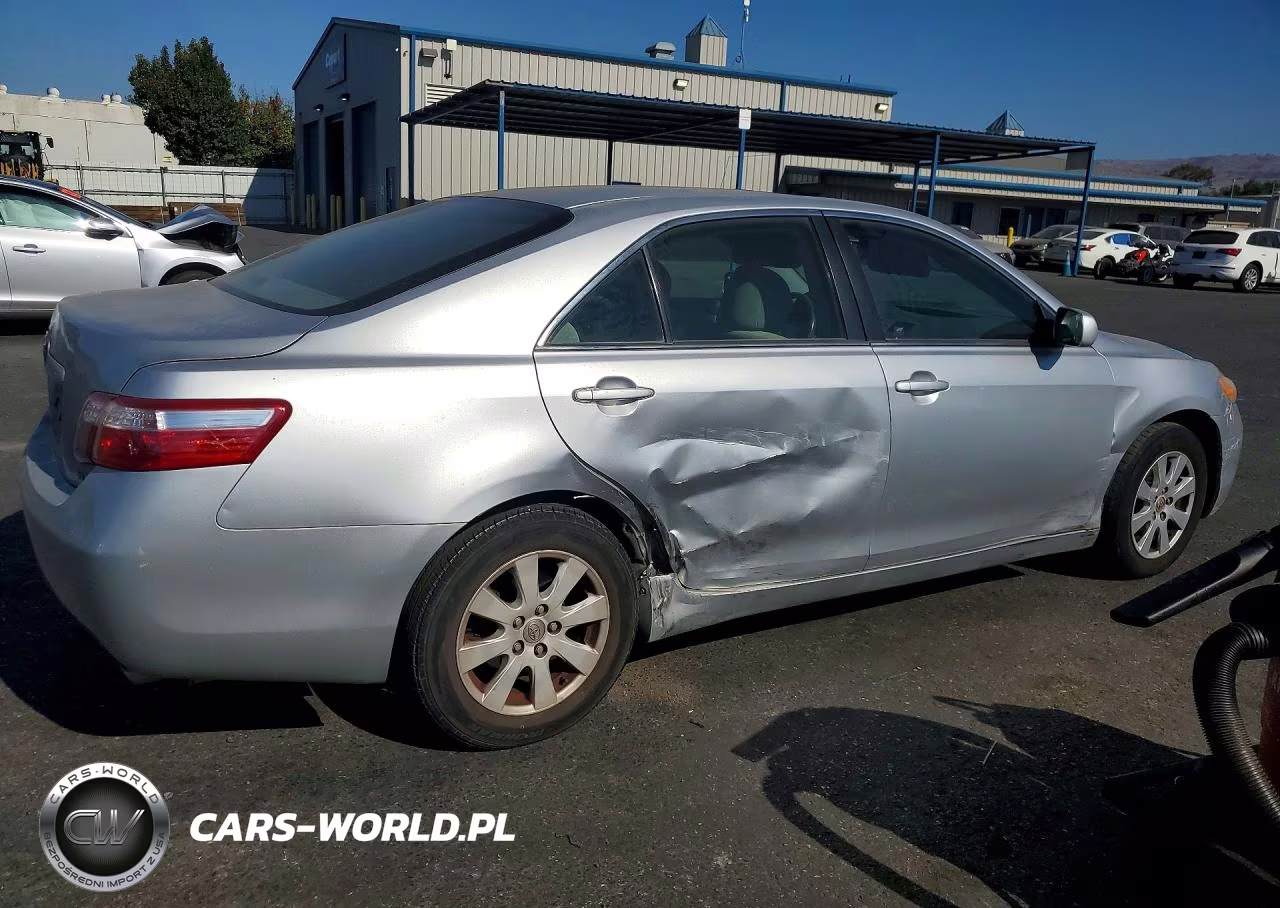 2007 Toyota Camry Xle VIN:JTNBE46K273019101 - 3