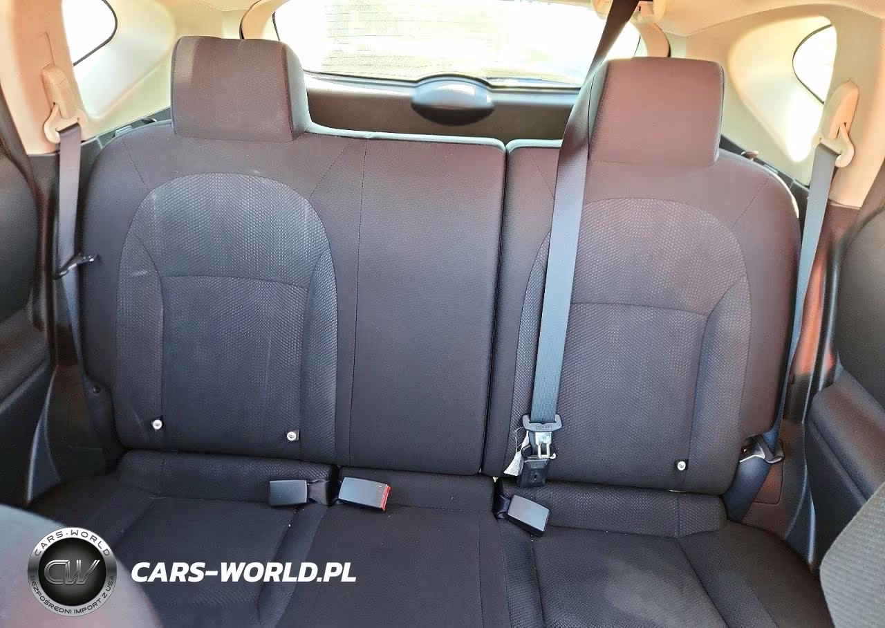 2015 Nissan Rogue Select S VIN:JN8AS5MVXFW259784 - 10