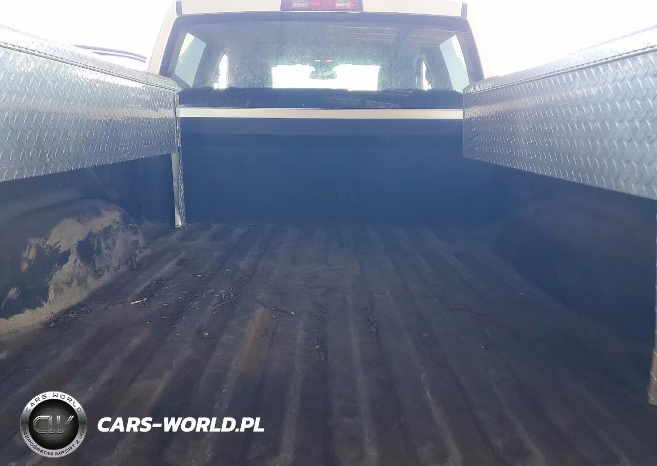 2018 Ram 1500 St VIN:1C6RR7SM5JS348959 - 10