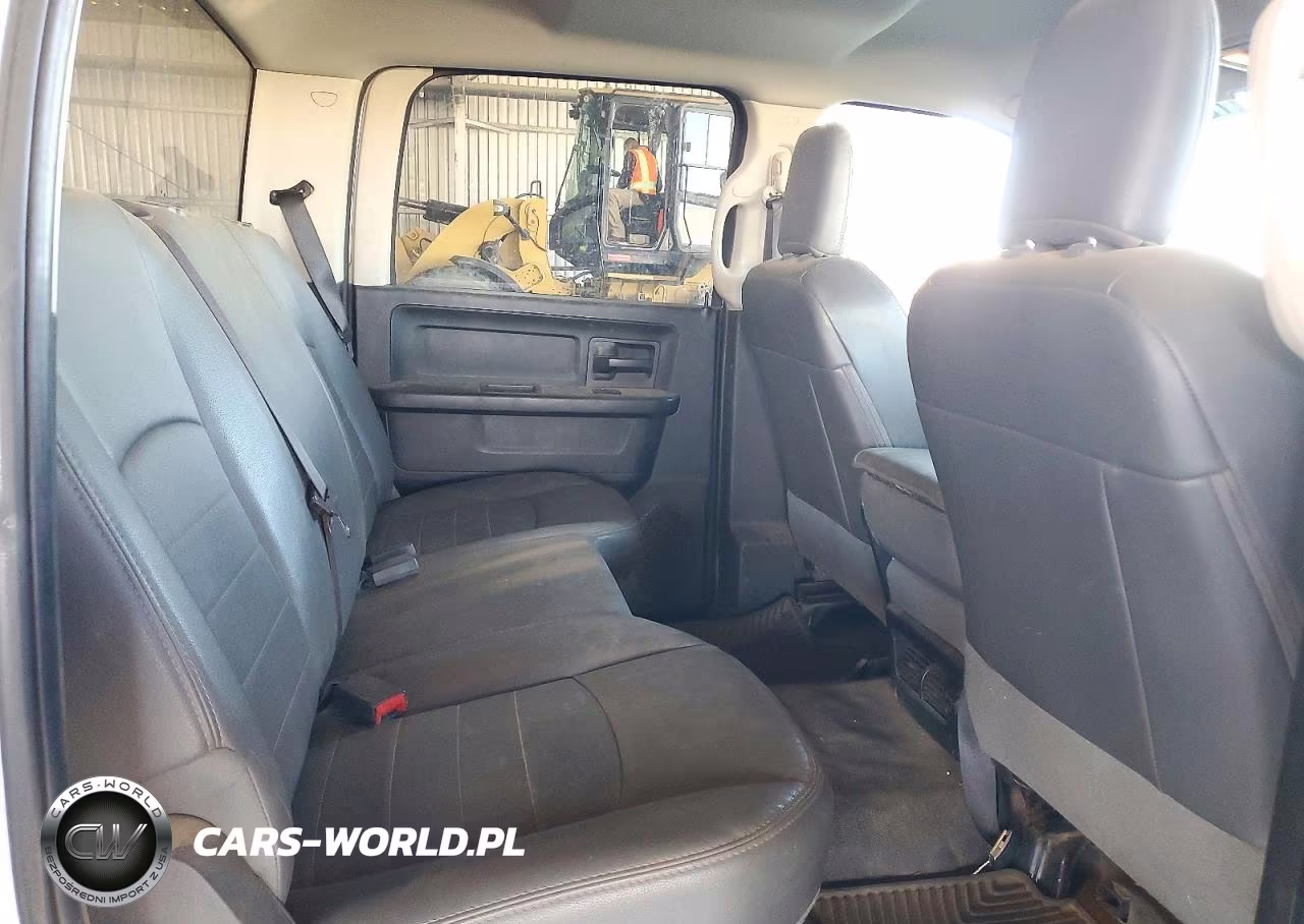 2018 Ram 1500 St VIN:1C6RR7SM5JS348959 - 11