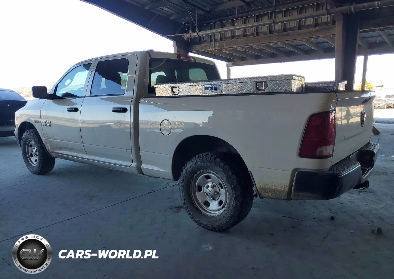 2018 Ram 1500 St VIN:1C6RR7SM5JS348959 - 2