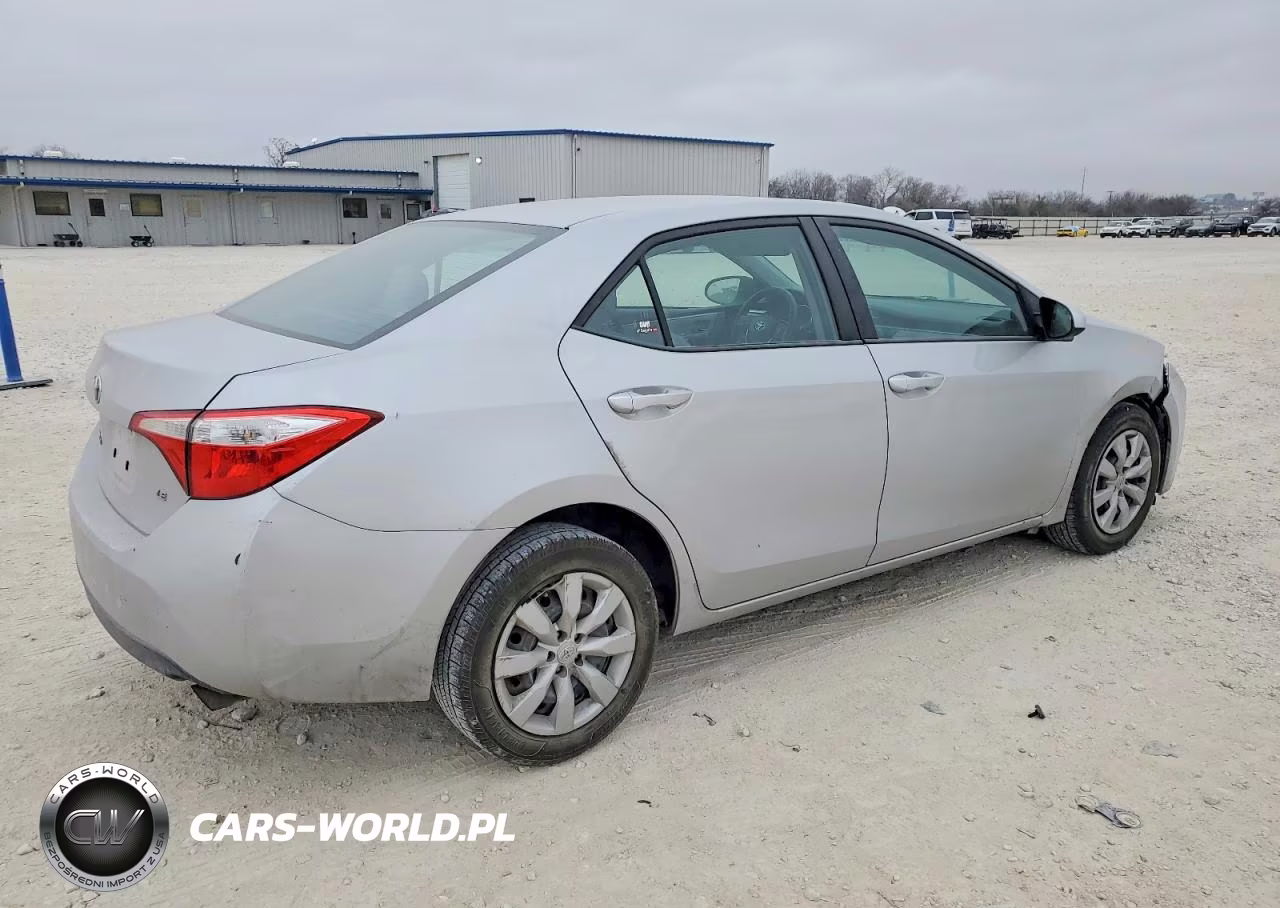 2014 Toyota Corolla L VIN:5YFBURHE9EP081143 - 3