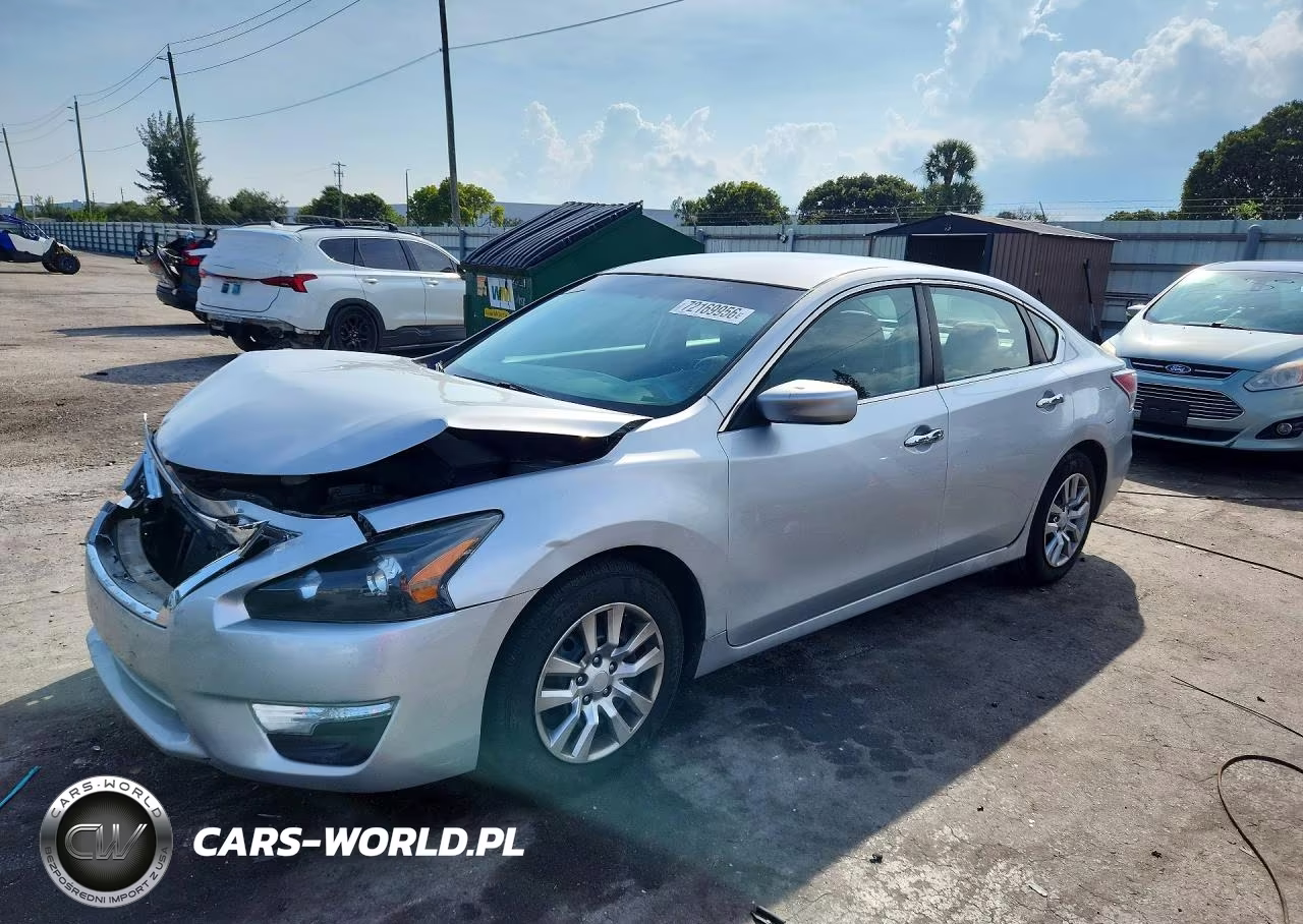 2015 Nissan Altima 2.5 S VIN:1N4AL3AP8FC273189 - 1