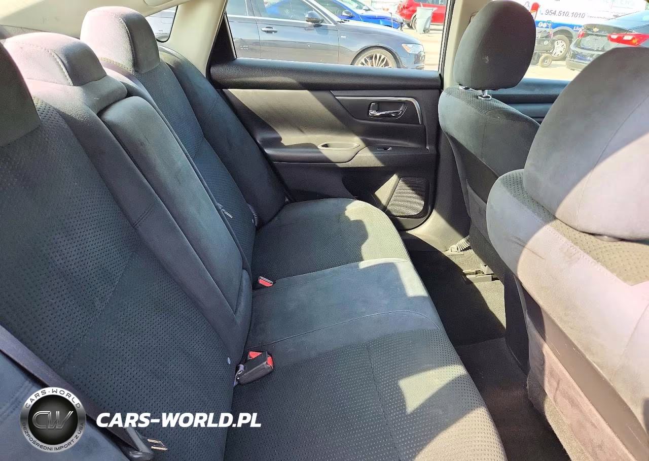 2015 Nissan Altima 2.5 S VIN:1N4AL3AP8FC273189 - 10