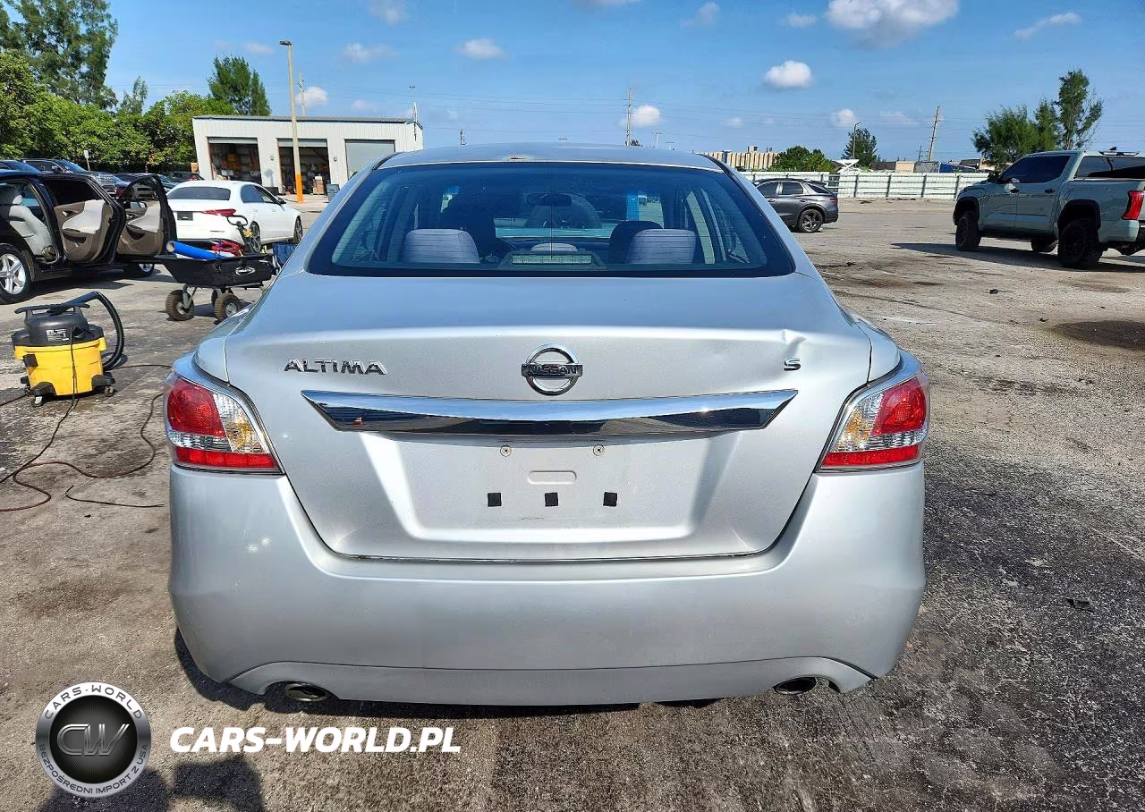 2015 Nissan Altima 2.5 S VIN:1N4AL3AP8FC273189 - 6
