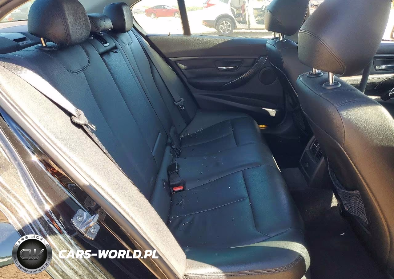 2013 BMW 328 I VIN:WBA3A5G52DNP20592 - 10