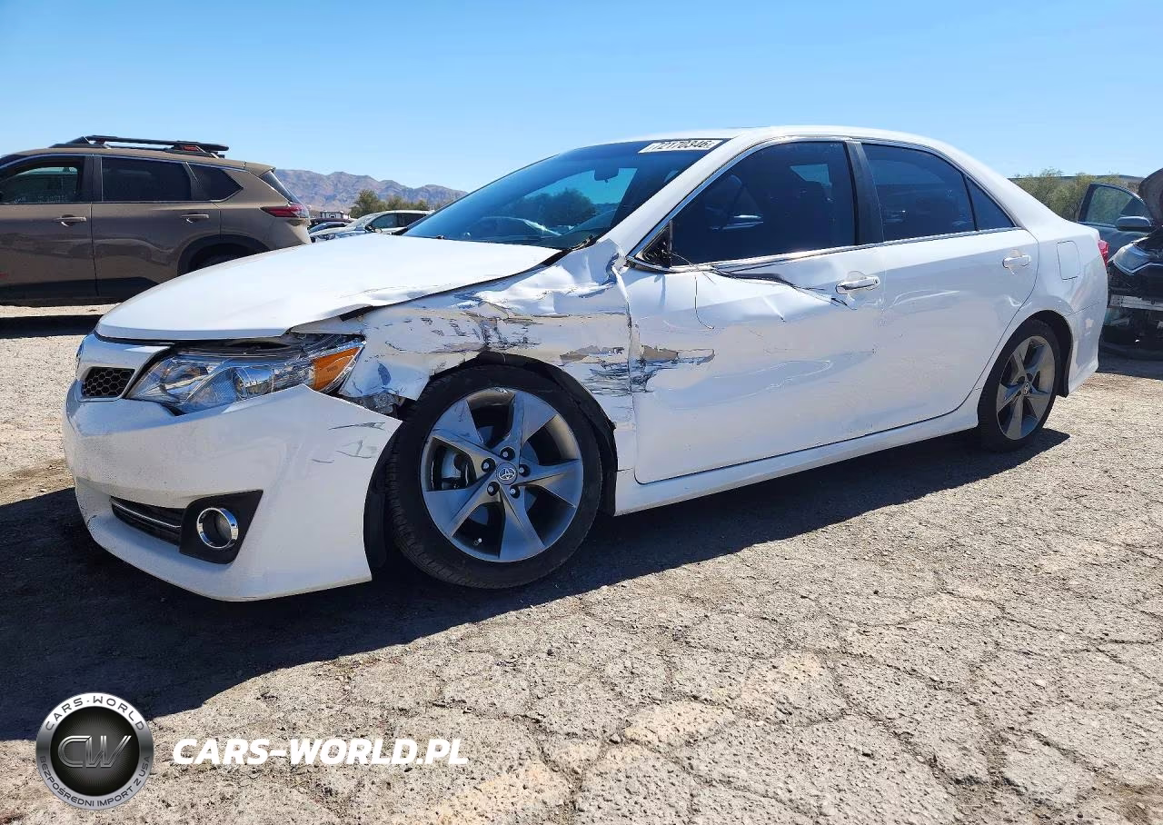 2014 Toyota Camry Se Sport