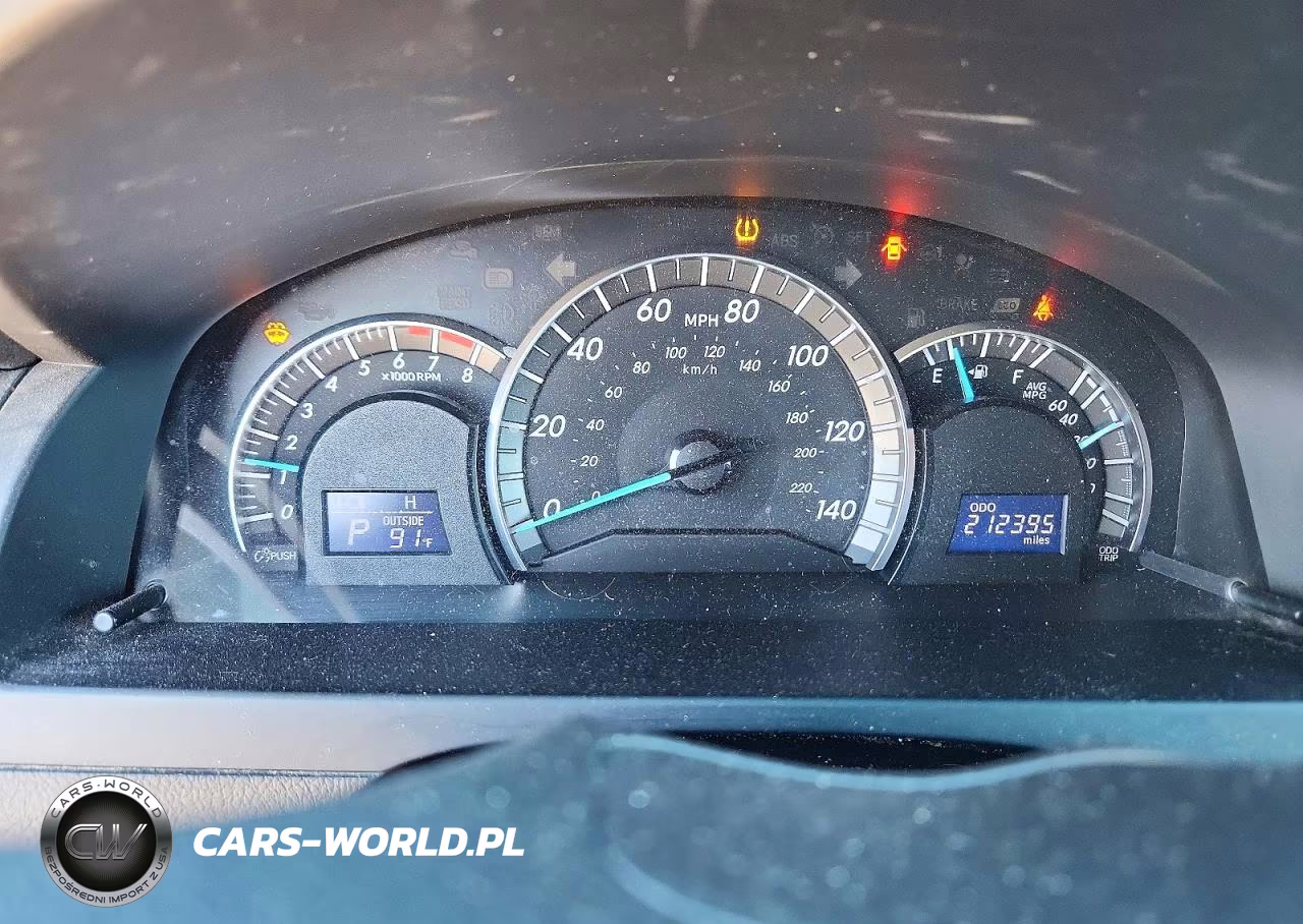 2014 Toyota Camry Se Sport VIN:4T1BF1FK4EU810443 - 9