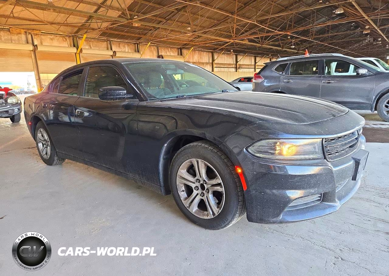 2019 Dodge Charger Sxt VIN:2C3CDXBG6KH758576 - 4