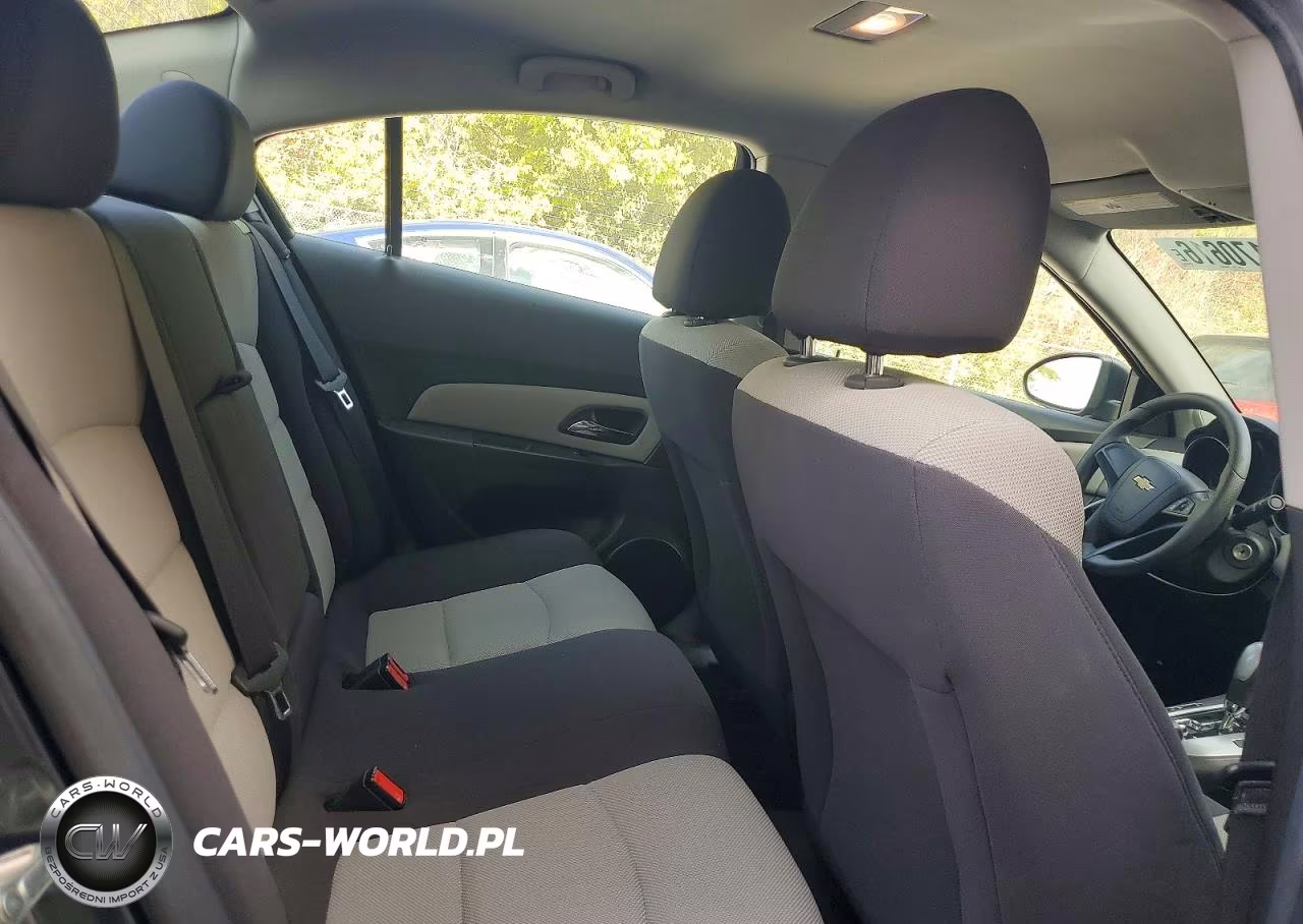 2013 Chevrolet Cruze Ls VIN:1G1PA5SH3D7237678 - 10