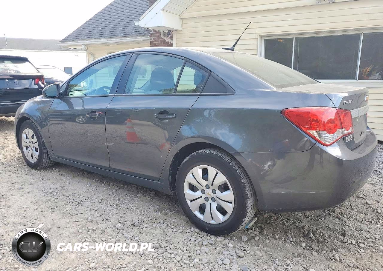2013 Chevrolet Cruze Ls VIN:1G1PA5SH3D7237678 - 2