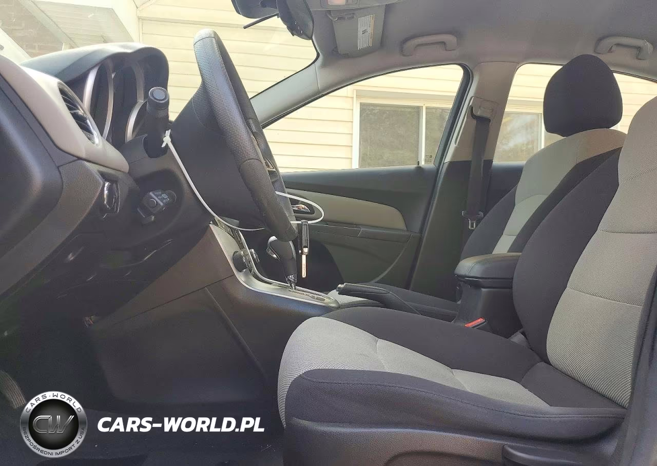 2013 Chevrolet Cruze Ls VIN:1G1PA5SH3D7237678 - 7