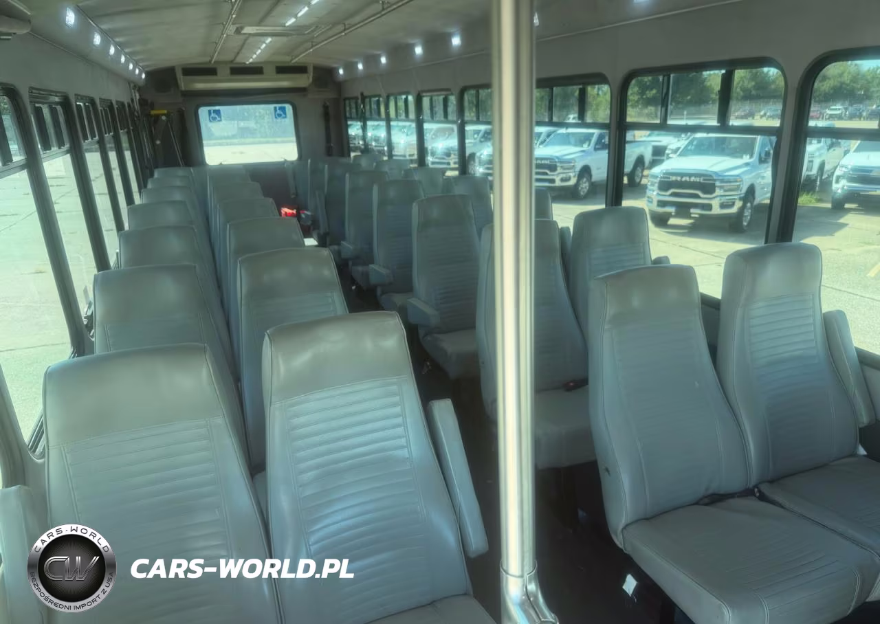 2015 Freightliner Chassis S-2 VIN:4UZADSDT6FCGS0091 - 6